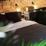 #Stayhere - Historic Vilnius Old Town Chic Studio